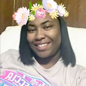 Meet your Posher, Zharea